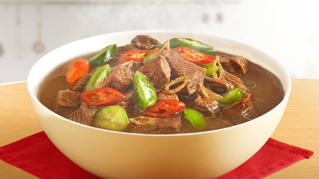 Menyelami Cita Rasa Segar Gurih Asem-Asem Daging